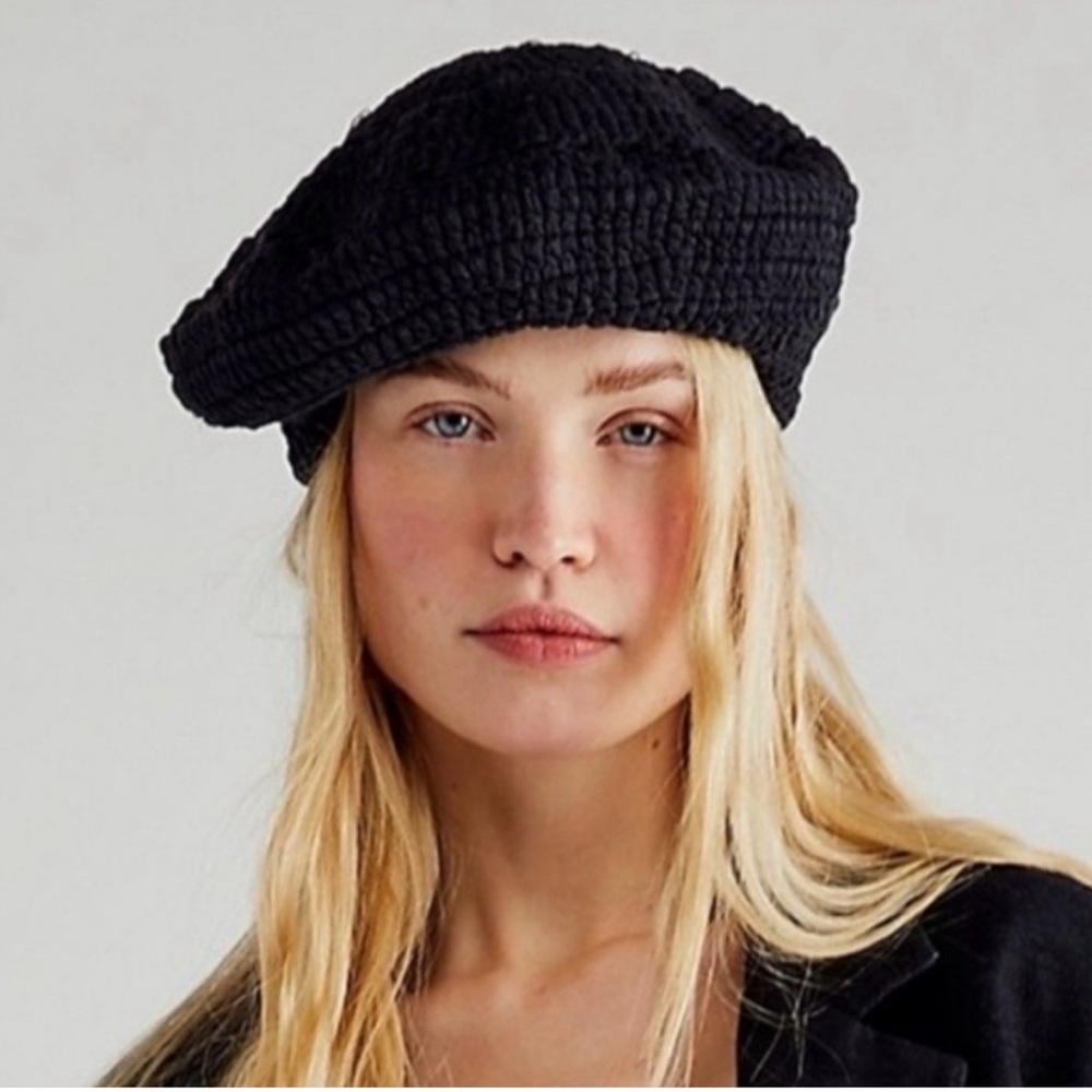 Free People Classic Black Knit Hat